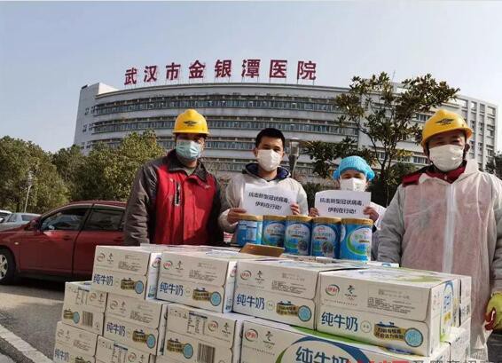 伊利金领冠传承母爱18年,以爱为盾守护中国宝宝健康 伊利金领冠传承母爱18年,以爱为盾守护中国宝宝健康